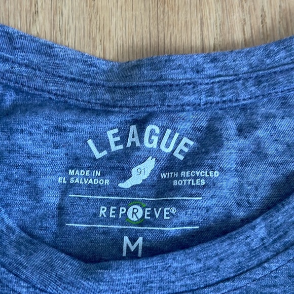 LeagueVillanova University *NWOT* Vintage Shirt - Picture 6 of 9